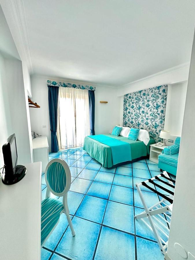 Hotel Le Fioriere Praiano Exterior foto