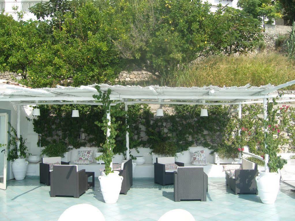 Hotel Le Fioriere Praiano Exterior foto
